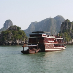 Ha Long Bay (5)
