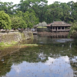 Hue (1)