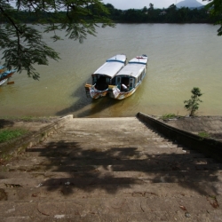 Hue (15)